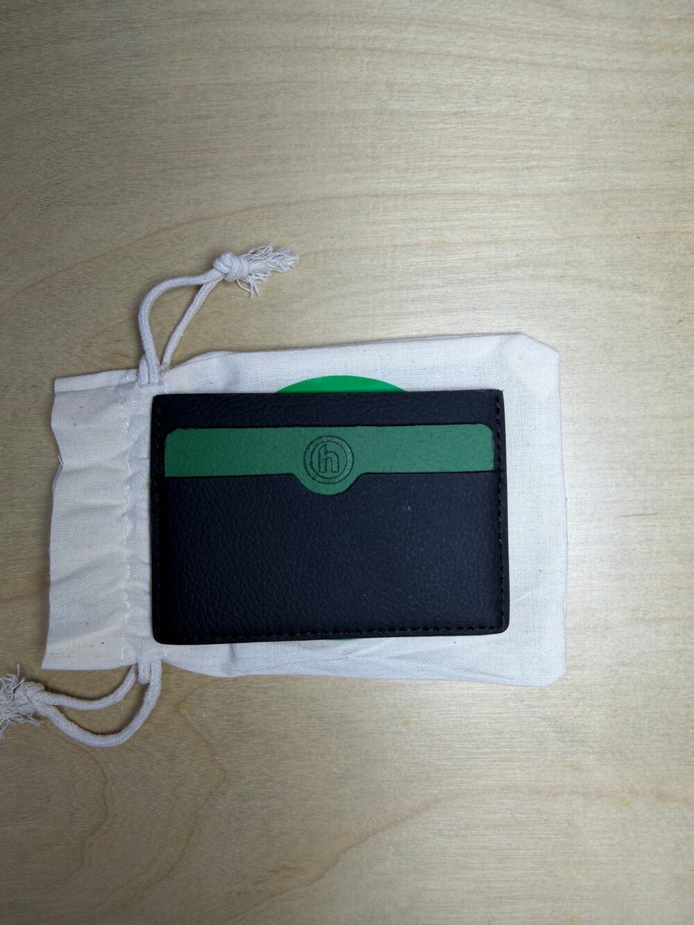 Hidden NY Card Holder Black Green Leather OS Brand New